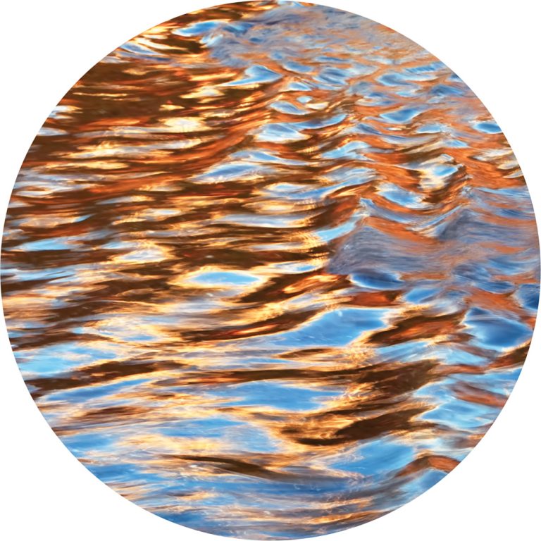 Liquid Gold Circle 3